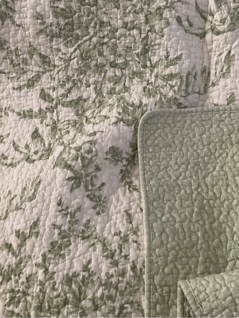 Laura Ashley- Bedford Green QUEEN Quilt Cotton Reversible Comforter 88”W x 98” L